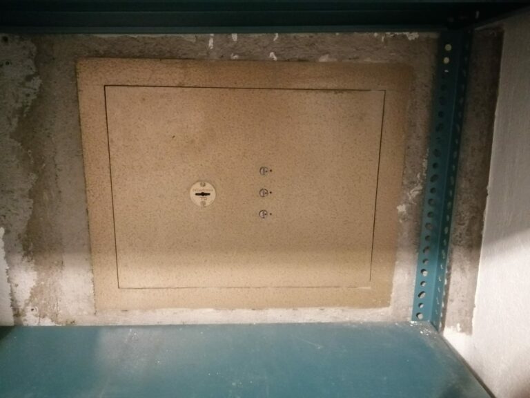 Aprire una cassaforte Conforti bloccata